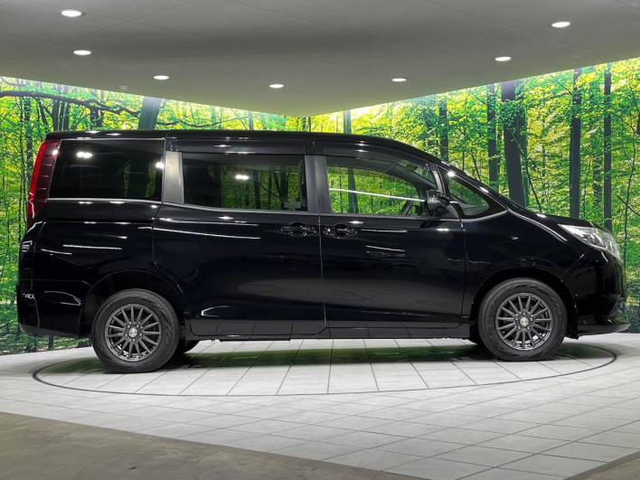 2016 Toyota Noah DBA-ZRR85G (UW-6a30bf88cd37c)[18]