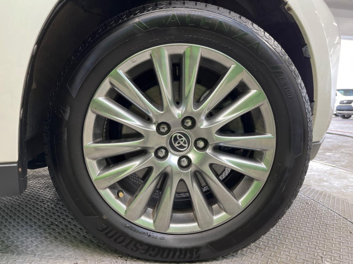 2017 Toyota Harrier DBA-ZSU65W (UW-6a30bf8bdf7bf)[13]