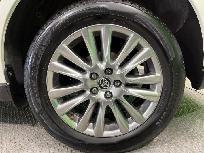 2017 Toyota Harrier DBA-ZSU65W (UW-6a30bf8bdf7bf)[10]