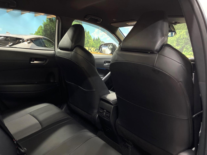 2023 Toyota Corolla Cross 6AA-ZVG11 (UW-6a30bf8c30803)[28]