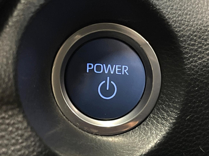 2023 Toyota Corolla Cross 6AA-ZVG11 (UW-6a30bf8c30803)[13]