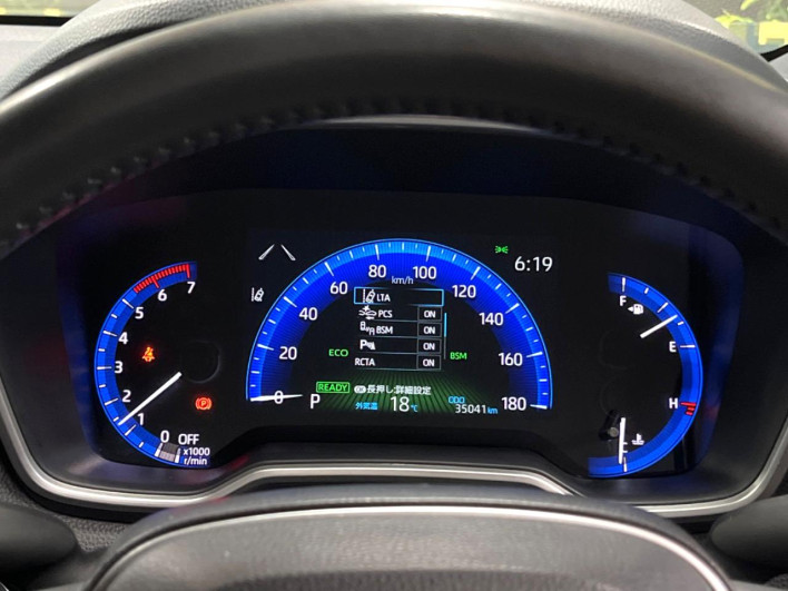 2023 Toyota Corolla Cross 6AA-ZVG11 (UW-6a30bf8c30803)[14]
