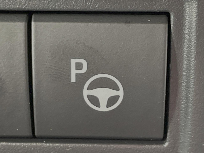2024 Toyota Corolla Cross 6AA-ZVG13 (UW-6a30bf8d0c84e)[22]