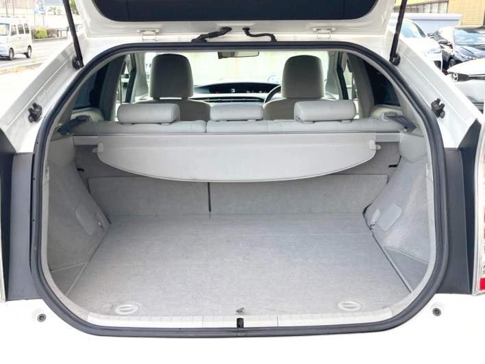 2013 Toyota Prius DAA-ZVW30 (UW-6a30bf911c8f2)[23]