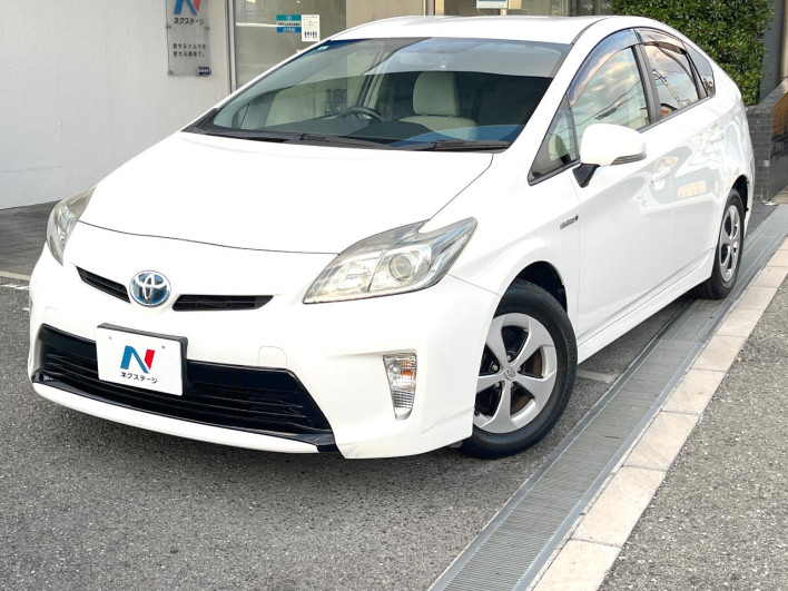 2013 Toyota Prius DAA-ZVW30 (UW-6a30bf911c8f2)[0]
