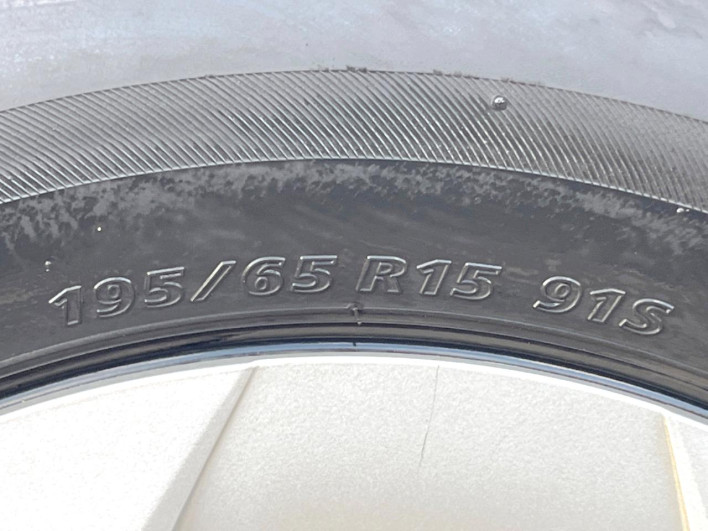 2013 Toyota Prius DAA-ZVW30 (UW-6a30bf911c8f2)[12]