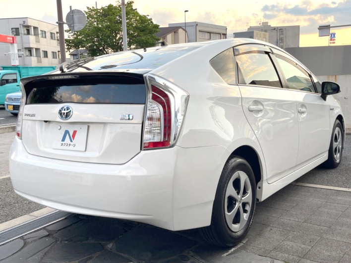 2013 Toyota Prius DAA-ZVW30 (UW-6a30bf911c8f2)[24]