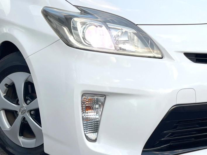 2013 Toyota Prius DAA-ZVW30 (UW-6a30bf911c8f2)[8]