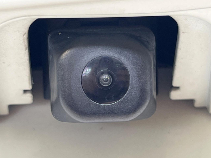 2013 Toyota Prius DAA-ZVW30 (UW-6a30bf92ac30c)[28]