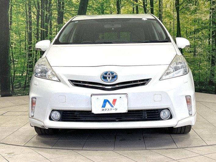 2013 Toyota Prius α DAA-ZVW41W (UW-6a30bf93efa98)[23]