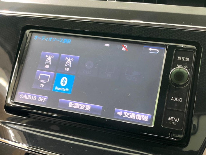 2015 Toyota Prius α DAA-ZVW41W (UW-6a30bf94d1ff6)[29]
