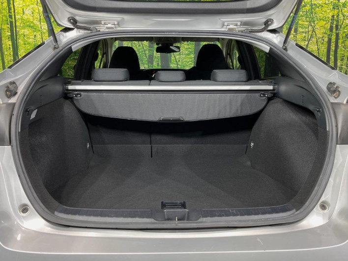 2017 Toyota Prius DAA-ZVW50 (UW-6a30bf963040c)[10]