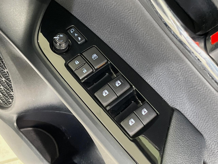 2017 Toyota Prius DAA-ZVW50 (UW-6a30bf963040c)[20]