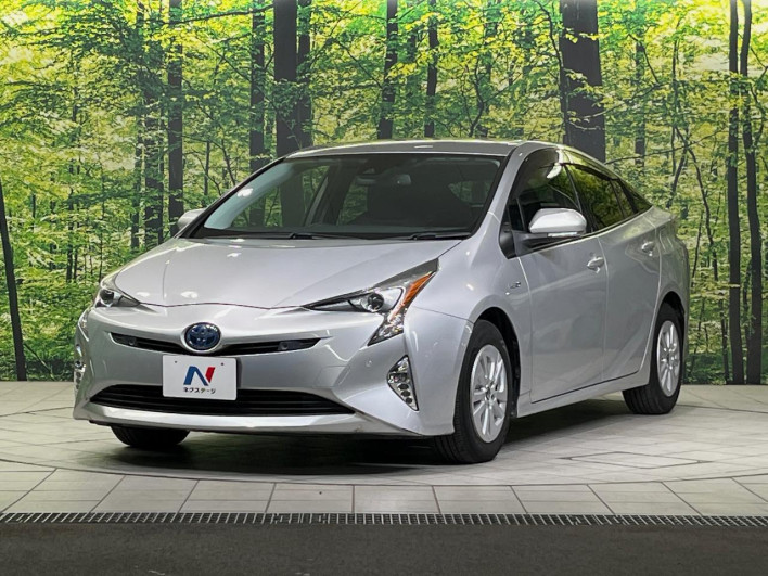 2017 Toyota Prius DAA-ZVW50 (UW-6a30bf963040c)[0]