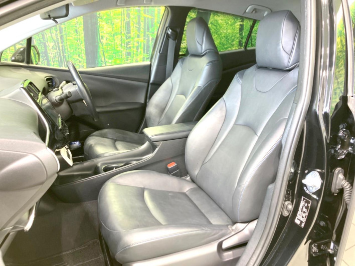 2017 Toyota Prius DAA-ZVW50 (UW-6a30bf96aa26d)[7]