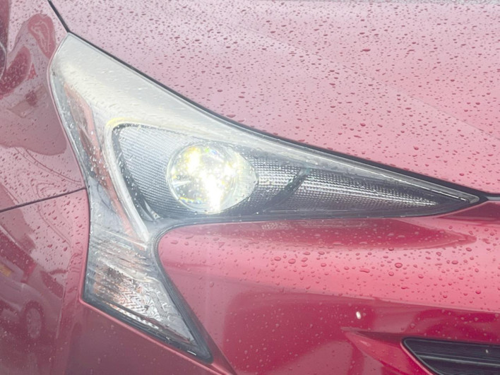 2016 Toyota Prius DAA-ZVW50 (UW-6a30bf9754660)[20]