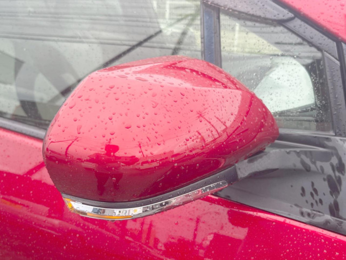2016 Toyota Prius DAA-ZVW50 (UW-6a30bf9754660)[24]