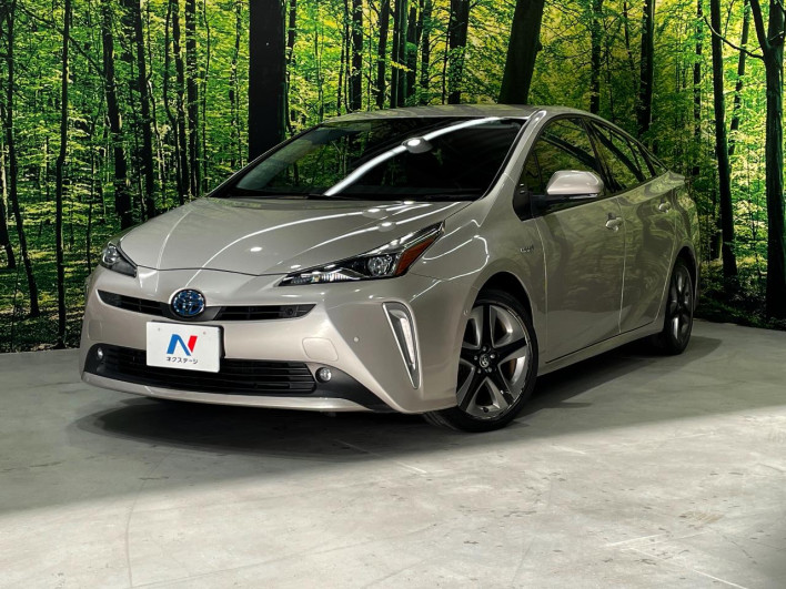 2020 Toyota Prius DAA-ZVW51 (UW-6a30bf9a97474)[0]