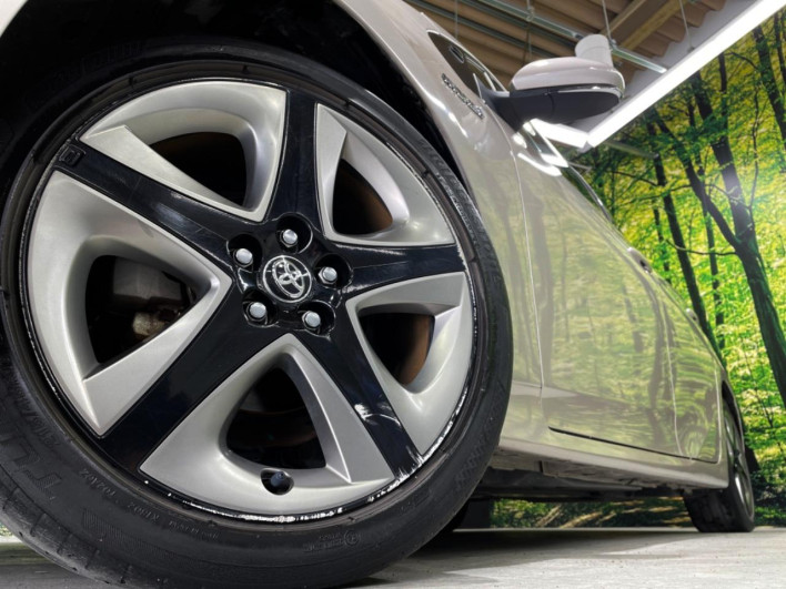 2020 Toyota Prius DAA-ZVW51 (UW-6a30bf9a97474)[7]