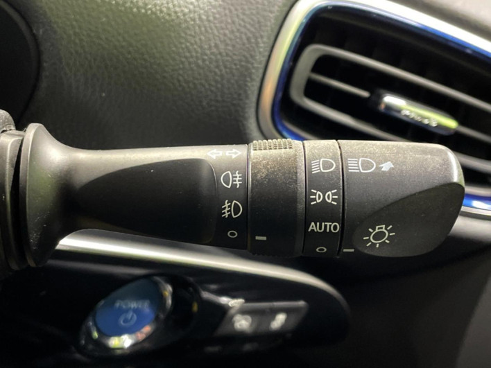 2020 Toyota Prius DAA-ZVW51 (UW-6a30bf9a97474)[29]
