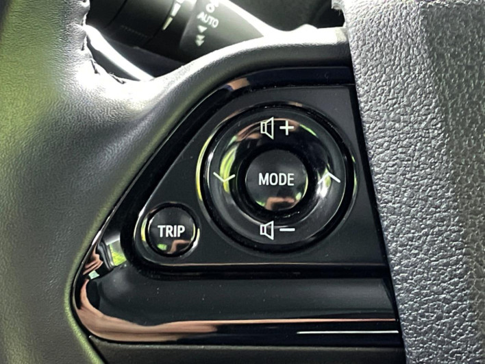 2020 Toyota Prius DAA-ZVW51 (UW-6a30bf9a97474)[27]