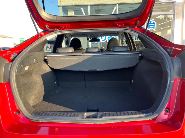 2017 Toyota Prius DAA-ZVW51 (UW-6a30bf9b92036)[17]