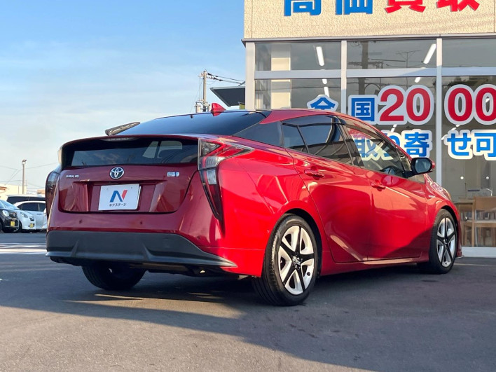 2017 Toyota Prius DAA-ZVW51 (UW-6a30bf9b92036)[13]