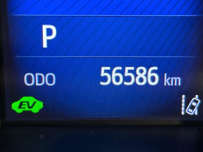 2017 Toyota C-HR DAA-ZYX10 (UW-6a30bfaf9dda1)[2]
