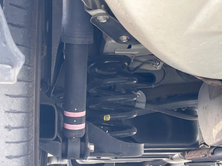2014 Toyota Estima DBA-ACR50W (UW-6a320f5c9c0e0)[23]
