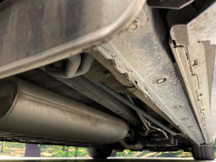 2016 Toyota Vellfire DBA-AGH30W (UW-6a320f5f2caf5)[10]