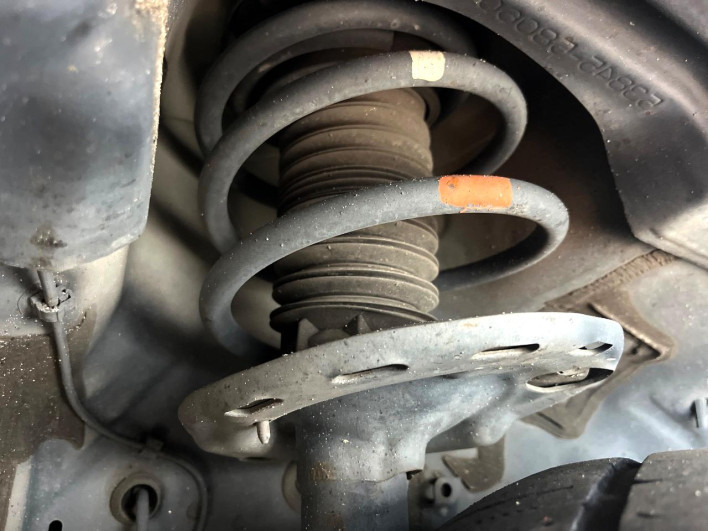 2016 Toyota Vellfire DBA-AGH30W (UW-6a320f5f3d686)[14]