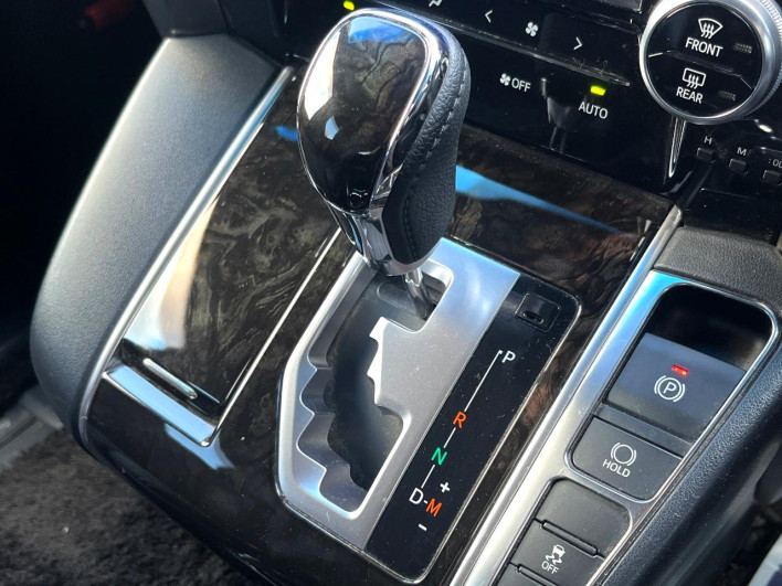 2016 Toyota Vellfire DBA-AGH30W (UW-6a320f5f3d686)[25]