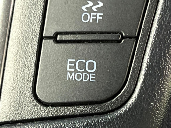 2017 Toyota Alphard DBA-AGH30W (UW-6a320f6155710)[27]