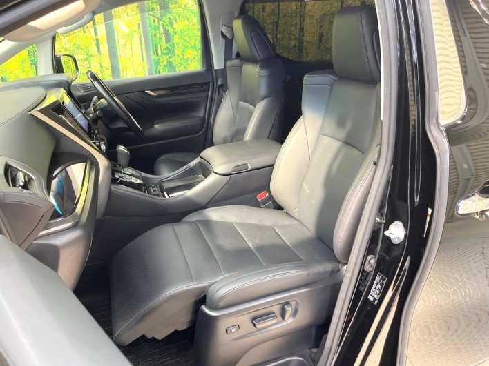 2020 Toyota Vellfire 3BA-AGH30W (UW-6a320f6644163)[26]