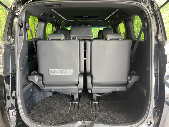 2021 Toyota Vellfire 3BA-AGH35W (UW-6a320f6ce681f)[26]