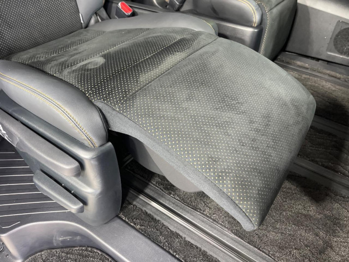 2021 Toyota Vellfire 3BA-AGH35W (UW-6a320f6ce681f)[9]