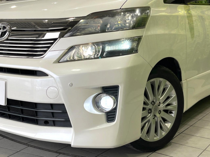 2012 Toyota Vellfire DBA-ANH20W (UW-6a320f73e16e9)[12]