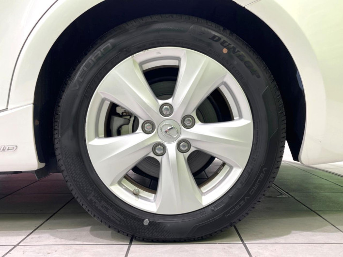 2017 Lexus IS DAA-AVE30 (UW-6a320f75cad6e)[13]