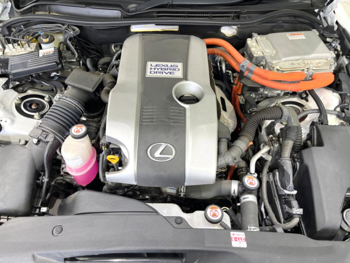 2017 Lexus IS DAA-AVE30 (UW-6a320f75cad6e)[4]