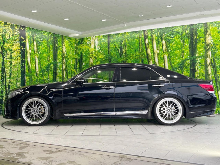 2013 Toyota Crown Hybrid DAA-AWS210 (UW-6a320f7726a1e)[5]