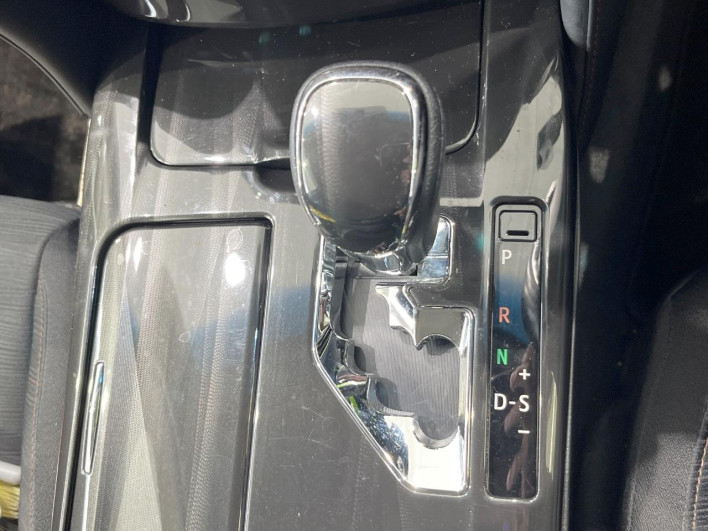 2013 Toyota Crown Hybrid DAA-AWS210 (UW-6a320f7726a1e)[25]