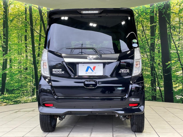 2015 Nissan DAYZ ROOX DBA-B21A (UW-6a320f92e04c1)[9]
