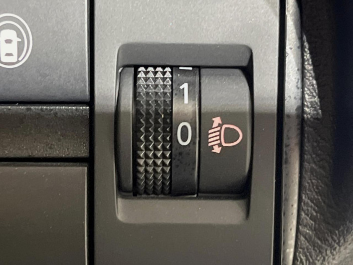 2019 Mitsubishi eK Cross 4AA-B35W (UW-6a320f9d34fc1)[22]