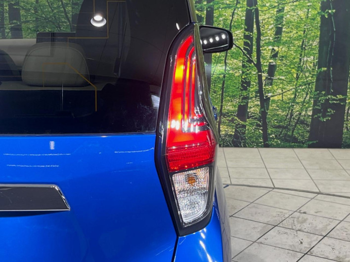 2019 Mitsubishi eK Cross 4AA-B35W (UW-6a320f9d34fc1)[8]