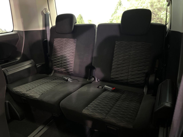 2021 Mitsubishi Delica D:5 3DA-CV1W (UW-6a320fb56abd0)[12]