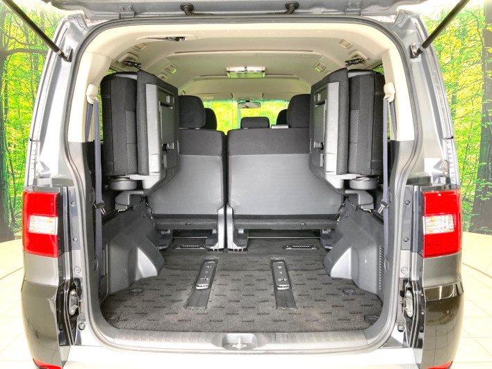 2013 Mitsubishi Delica D:5 DBA-CV5W (UW-6a320fb9f2b99)[9]