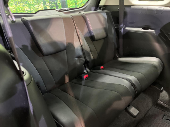 2013 Mazda Premacy DBA-CWFFW (UW-6a320fba28283)[14]