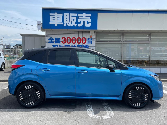 2020 Nissan Note 6AA-E13 (UW-6a320fc800616)[15]