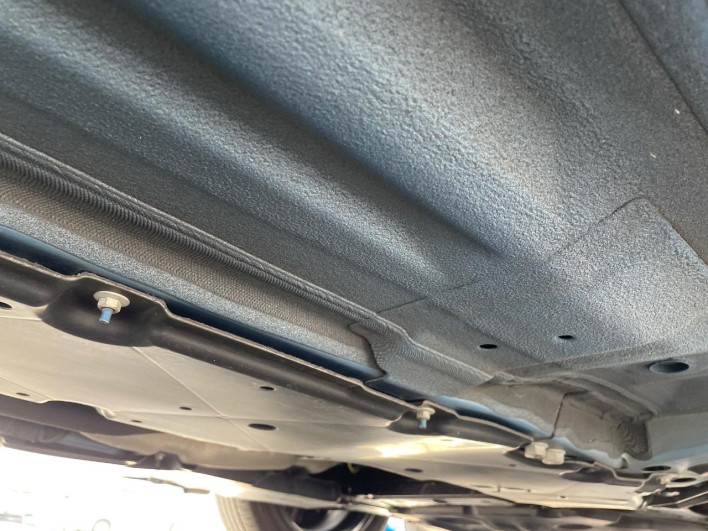 2020 Nissan Note 6AA-E13 (UW-6a320fc800616)[20]