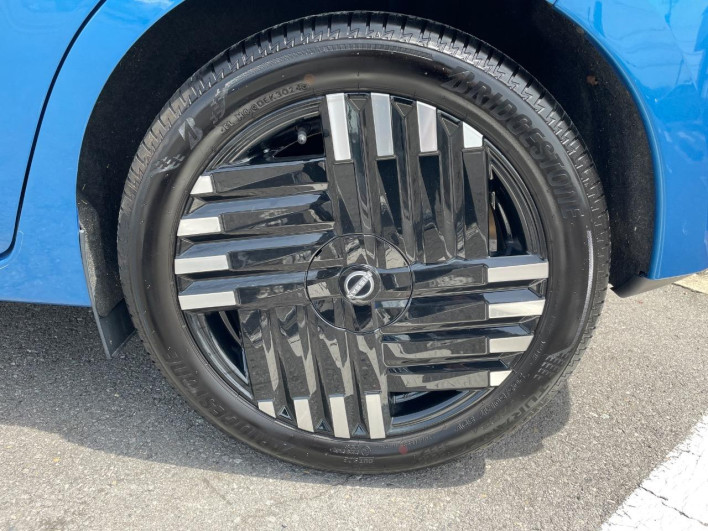 2020 Nissan Note 6AA-E13 (UW-6a320fc800616)[5]